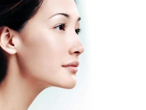 鼻梁增高手术，重塑自信的鼻型之美