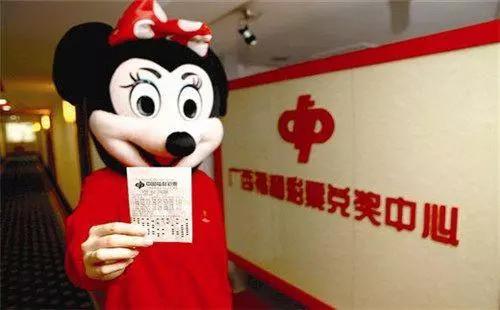 福彩双色球最新开奖结果一综合版，揭秘彩票背后的故事与期待