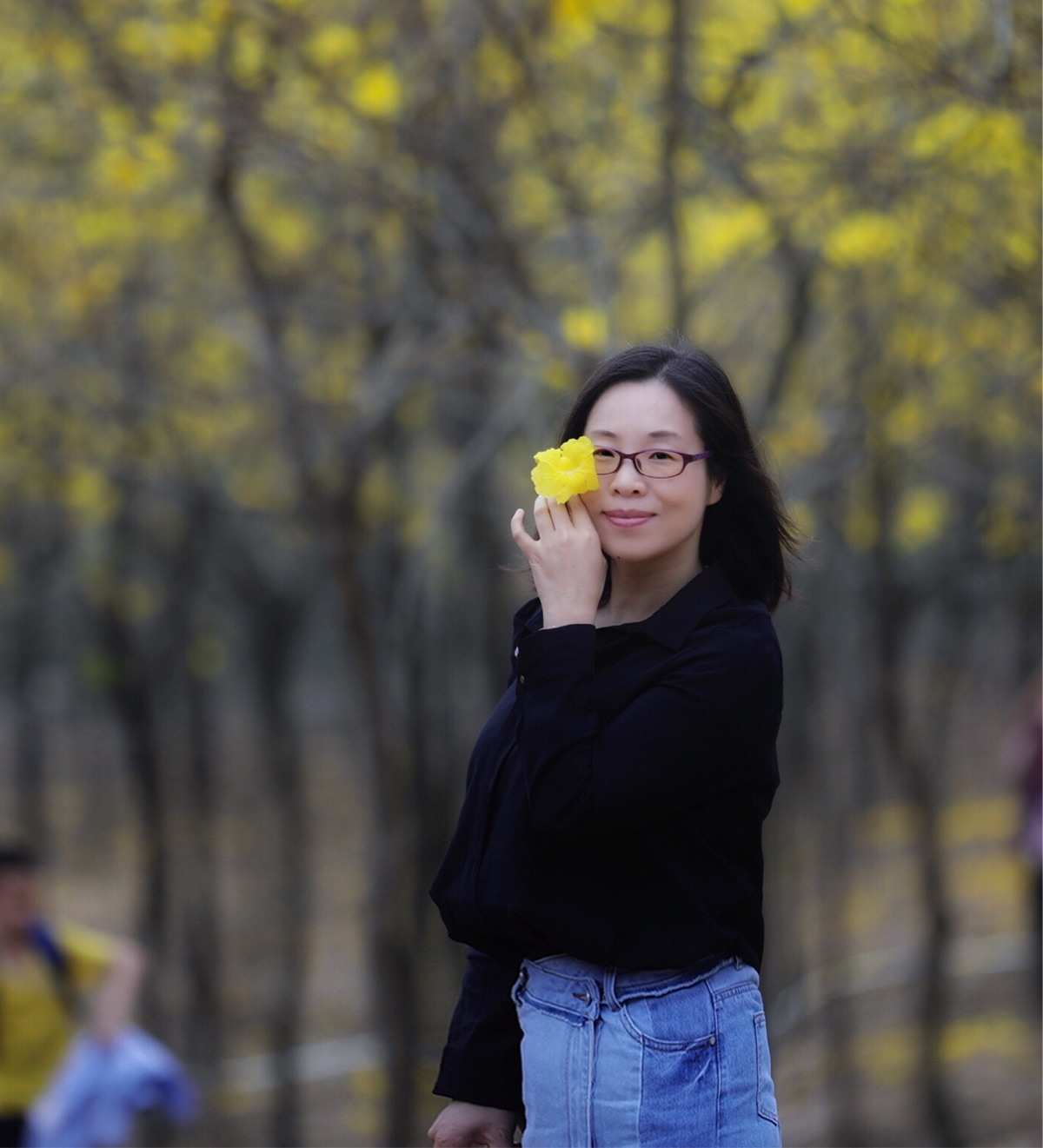 左岸春风一语断蓝芳龄二八—青春的多彩篇章